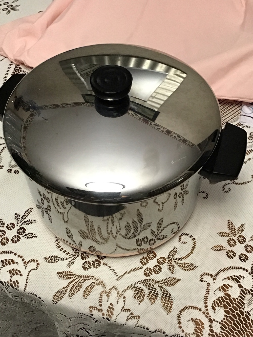 Revere Ware Stainless Steel 6 Quart Covered Stock Pot with Copper Bottom - Picture 5 of 6